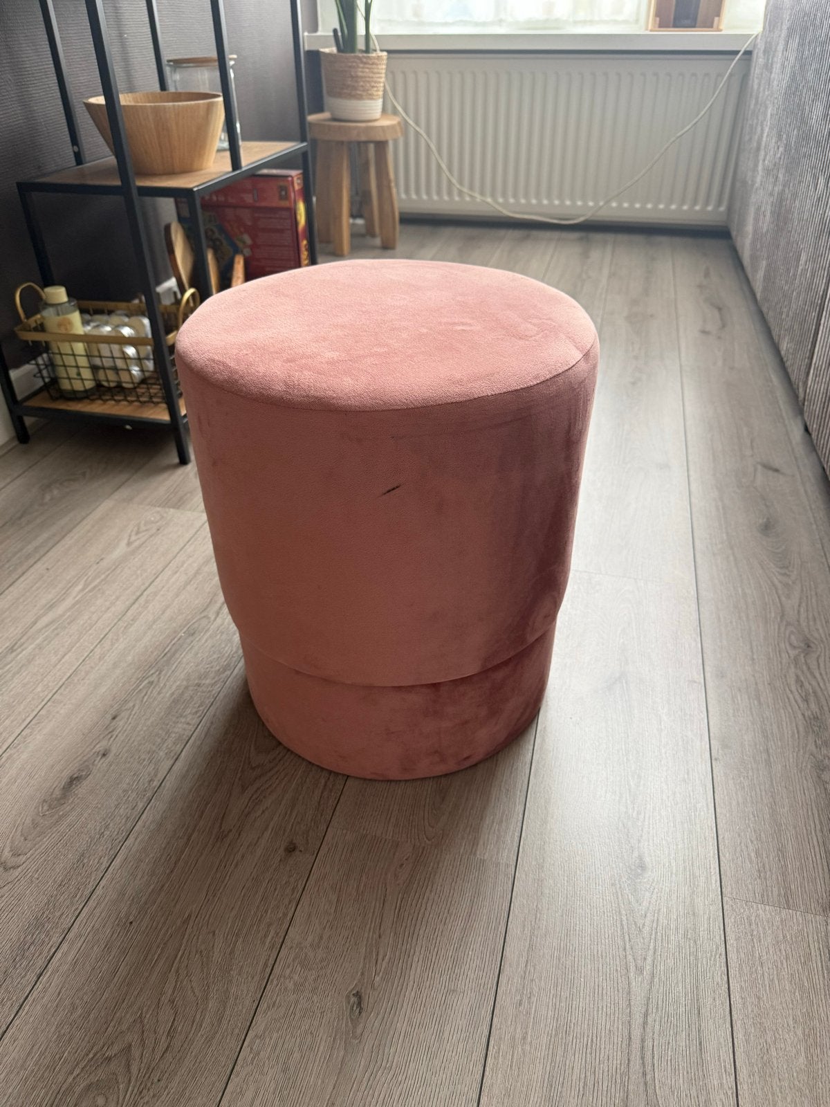 Intratuin poef Ryden roze D 40 H 45 cm, Huis en Inrichting, Banken | Voetenbanken en Poefen, Ophalen, Minder dan 50 cm, Rond, Zo goed als nieuw