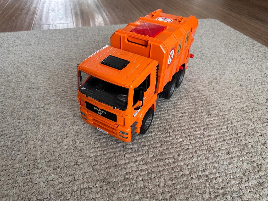 Bruder vuilniswagen MAN 3760, Ophalen, Zo goed als nieuw