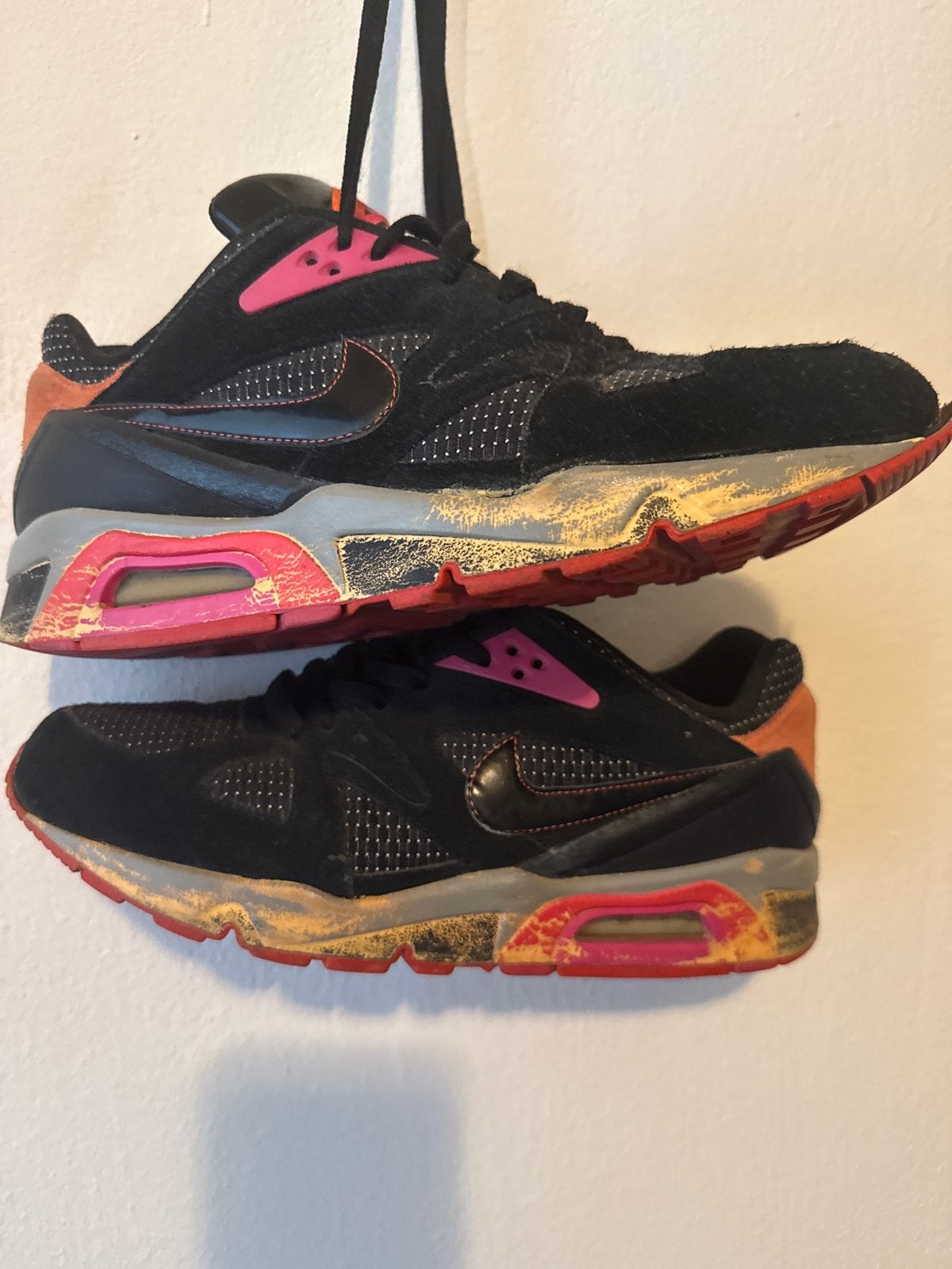 Zeldzame Nike Air Structure Triax 91 Black/Vivid Pink EU 42, Ophalen of Verzenden, Gedragen, Zwart, Sneakers of Gympen