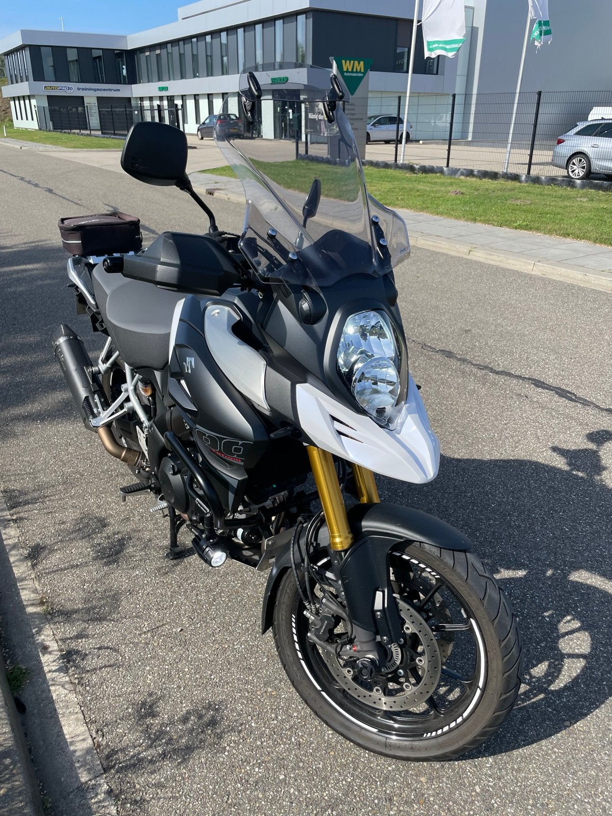 Suzuki V-Strom 1000 | nette staat | inclusief zijkoffers, 2 cilinders, Sportuitlaat, Motorrijbewijs A, Gebruikt