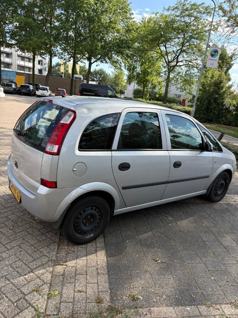 Opel Meriva 1.8 16V 2005 Grijs, 125 pk, 1280 kg, 4 cilinders, 1796 cc