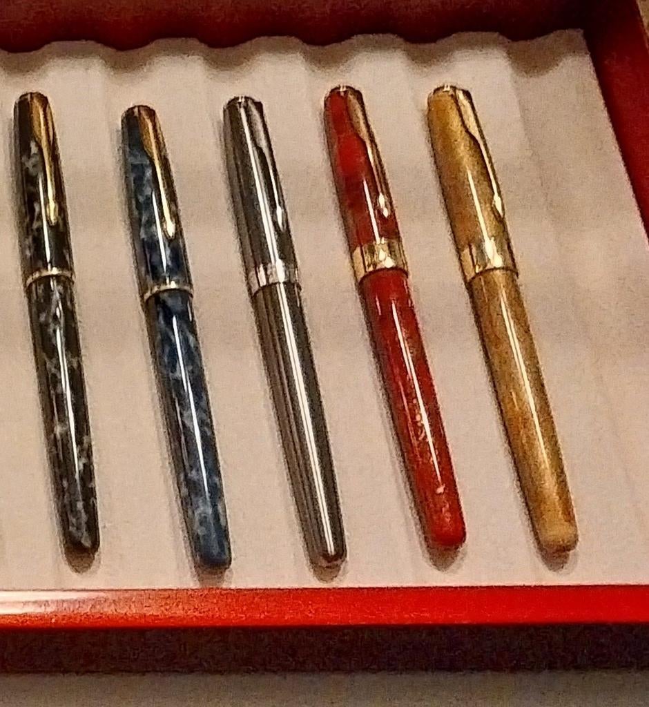 Parker Sonnet vulpennen krt. Penpunt, Verzamelen, Pennenverzamelingen, Ophalen of Verzenden, Vulpen, Parker