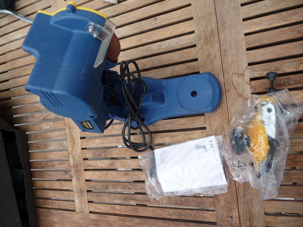 slijpmachine voor kettingzaag, Ophalen, Nieuw, Minder dan 700 watt, Haakse handslijpmachine