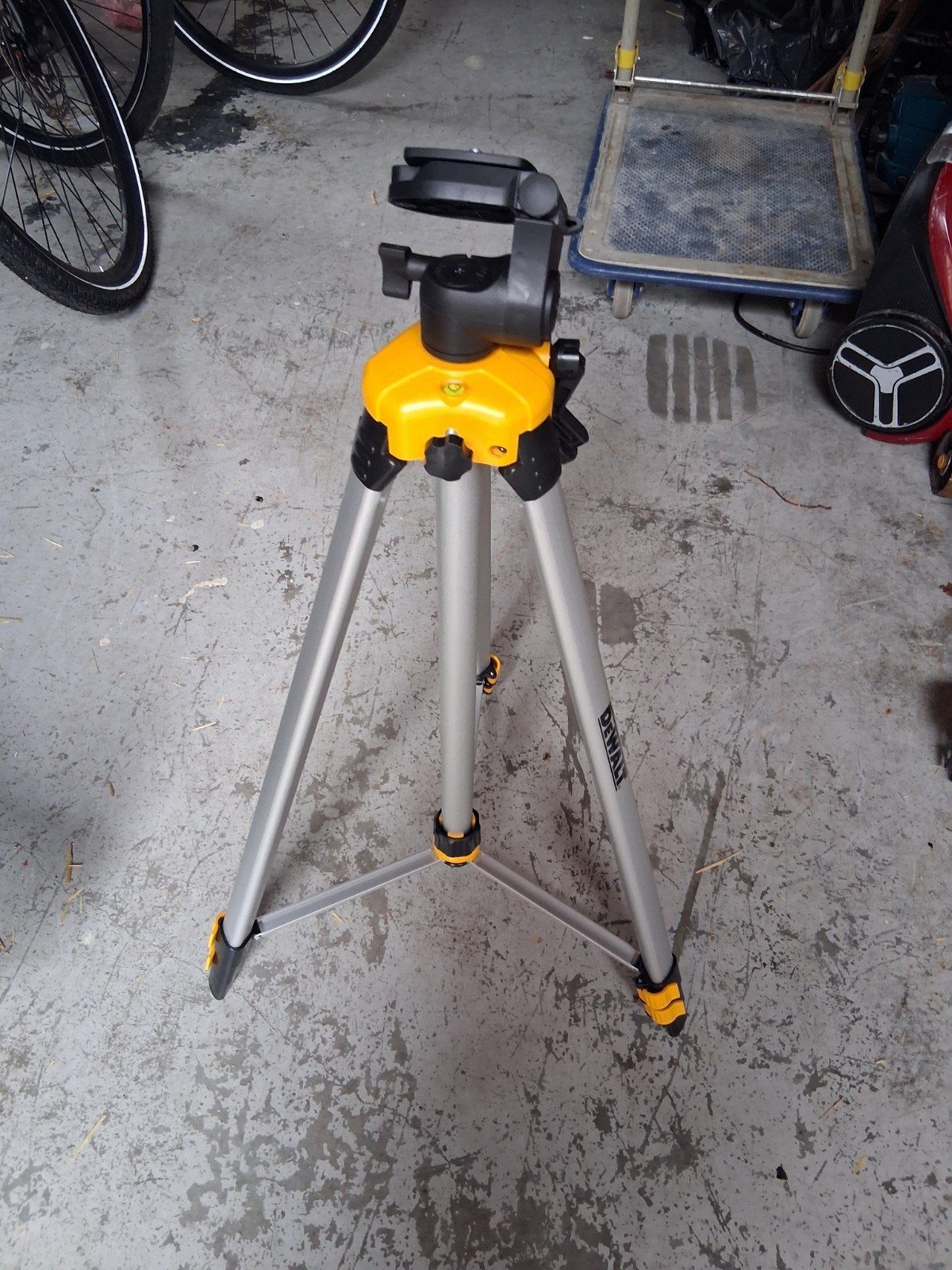 Nieuw DeWalt Statief voor Laserwaterpas, Ophalen, Overige merken, Nieuw, Driepoot