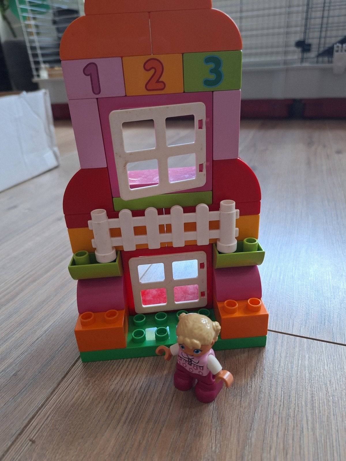 Lego Duplo 10571 Roze Speelhuis met Minifiguur en Dieren, Ophalen of Verzenden, Gebruikt, Duplo