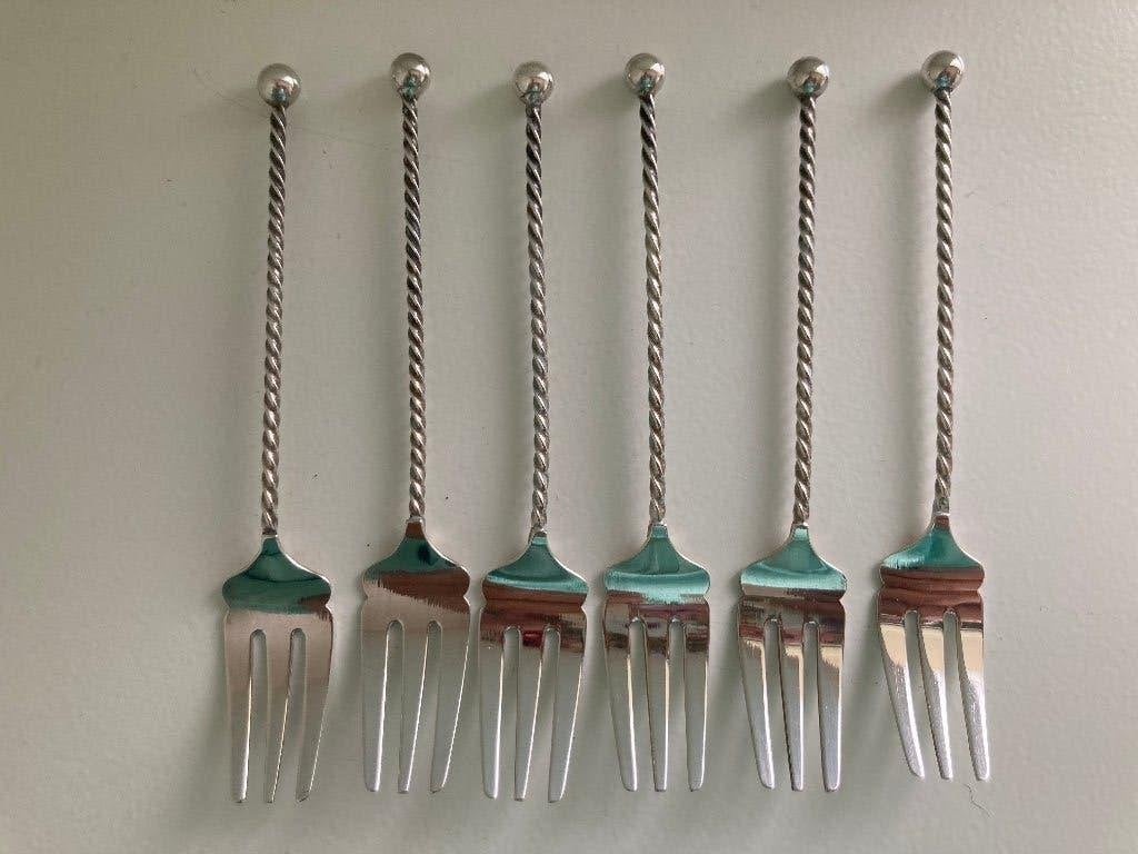 Zes verzilverde gebaksvorkjes met gedraaide steel, Antiek en Kunst, Ophalen of Verzenden