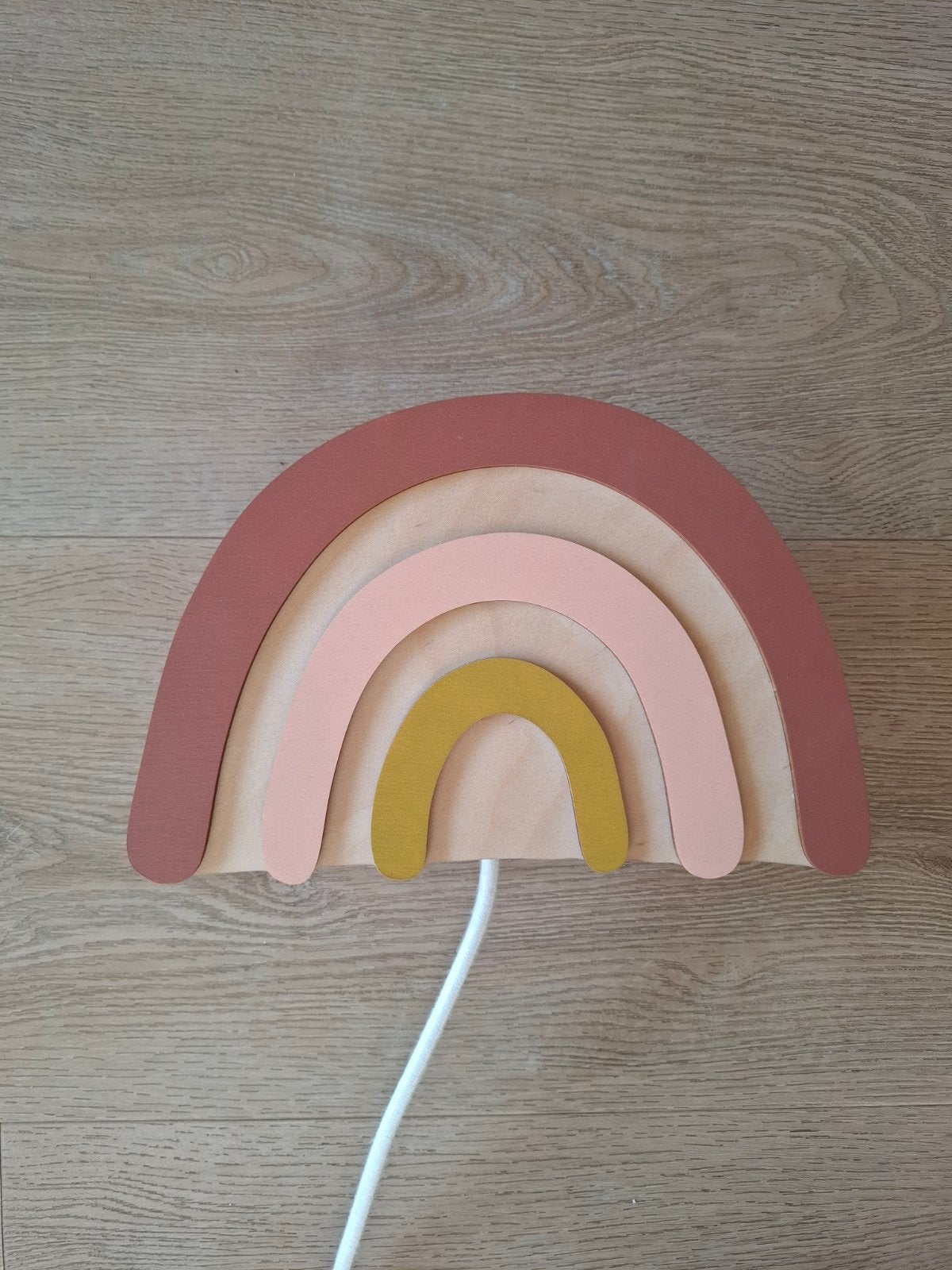 Houten Regenboog Wandlamp - Kinderkamer Decoratie, Overige merken, Ophalen of Verzenden, Zo goed als nieuw, Ophangbaar