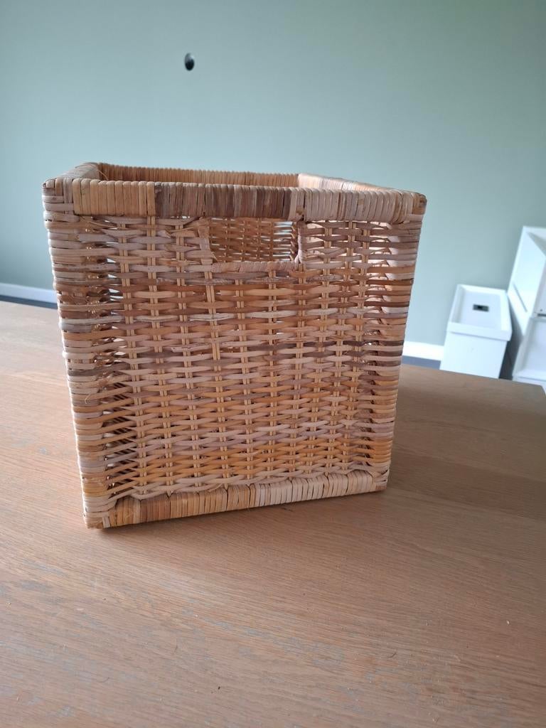 4 stuks IKEA KALLAX BRANÄS rotan mand, Ophalen, Gebruikt, Mand, Vierkant