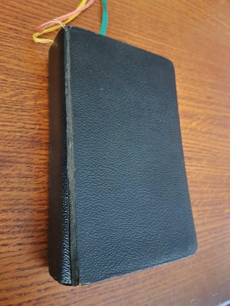 Mis- en Vesperboek 2e verbeterde uitgave Latijn/Nederlands, Ophalen of Verzenden, Gelezen, Christendom | Katholiek