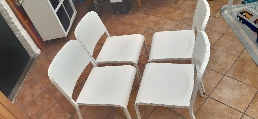 keukenstoelen ikea zgan met kussens, Ophalen, Wit, Zo goed als nieuw, Vier