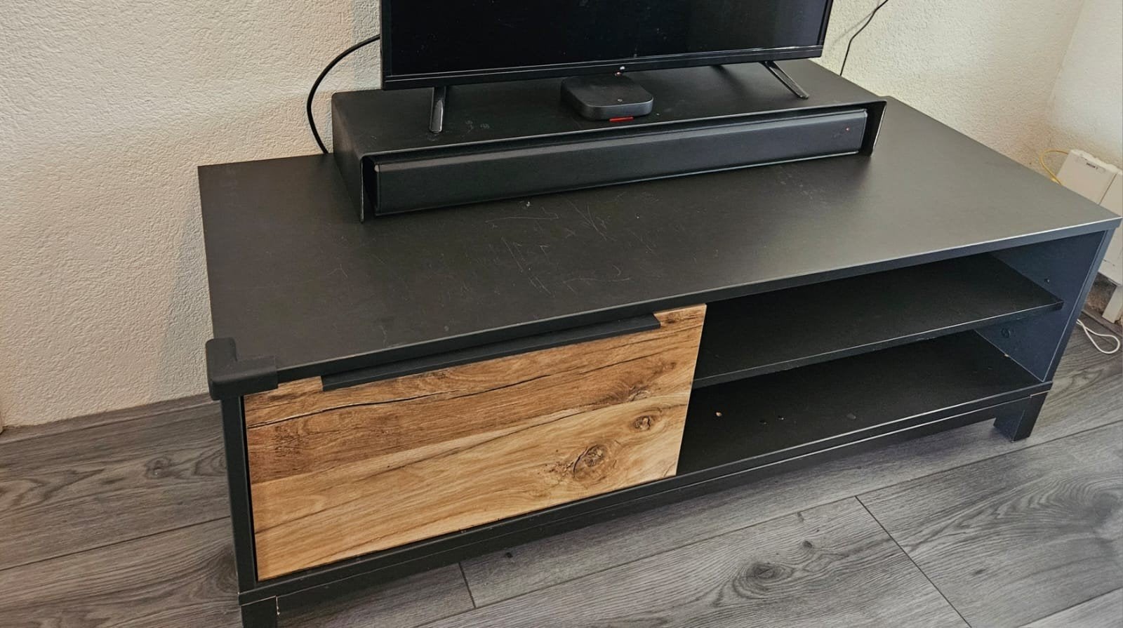 TV dressoir Luc Leen Bakker, Huis en Inrichting, Kasten | Televisiemeubels, Ophalen, Gebruikt, 100 tot 150 cm, Minder dan 100 cm