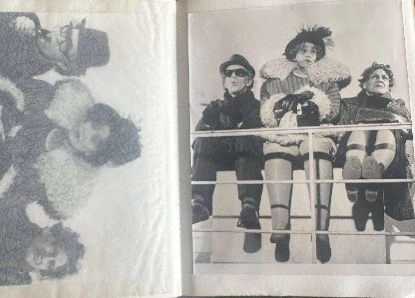 Oud foto album met 27 foto’s W.O. Silvia Millecam toneel, Ophalen of Verzenden, Voor 1940, Zo goed als nieuw, Overige onderwerpen