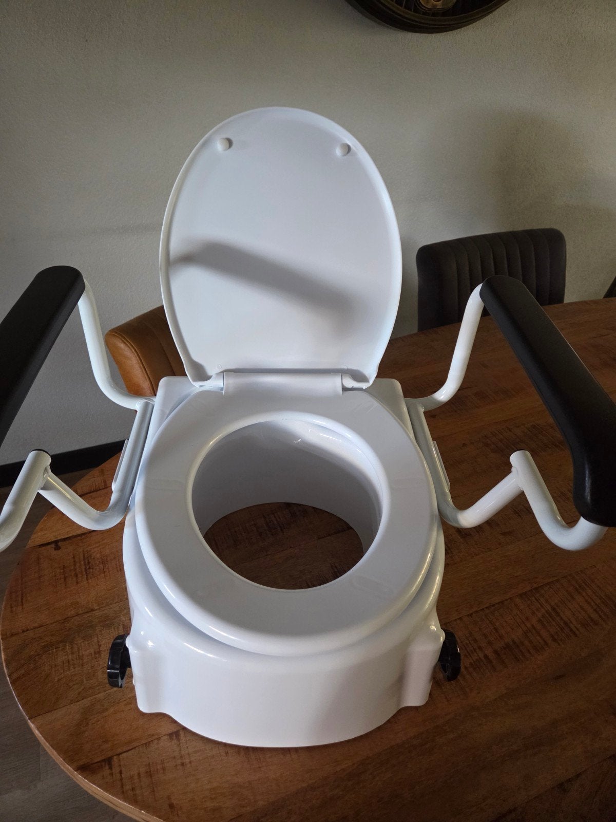 TK NIEUWE Sundo Toiletzitverhoger, Ophalen