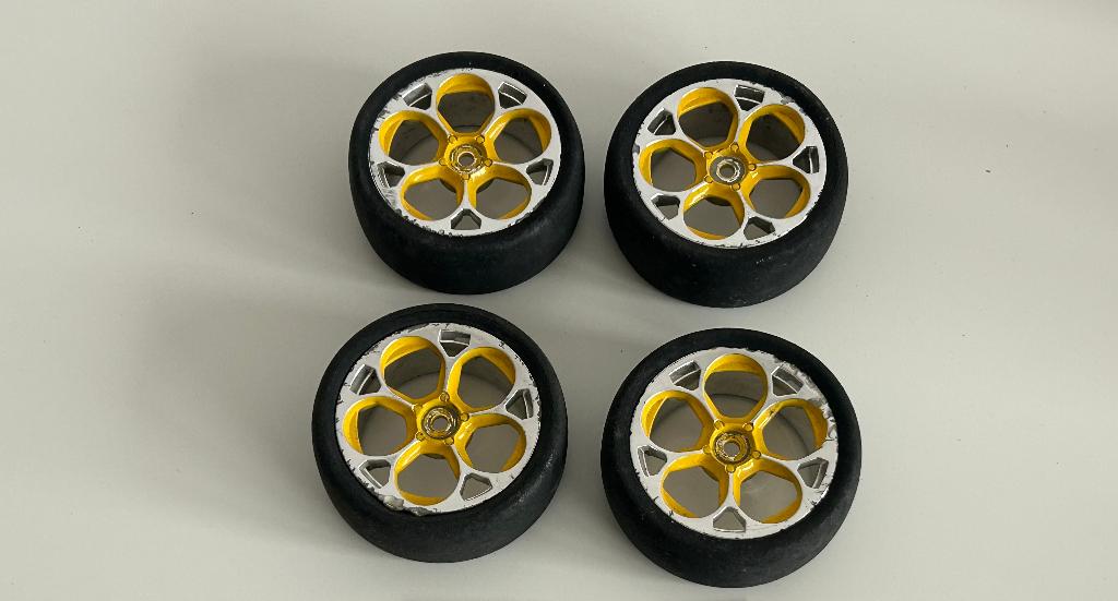 4x banden onroad 1/10 rc auto, Hobby en Vrije tijd, Modelbouw | Radiografisch | Auto's, Ophalen of Verzenden, Gebruikt, Onderdeel