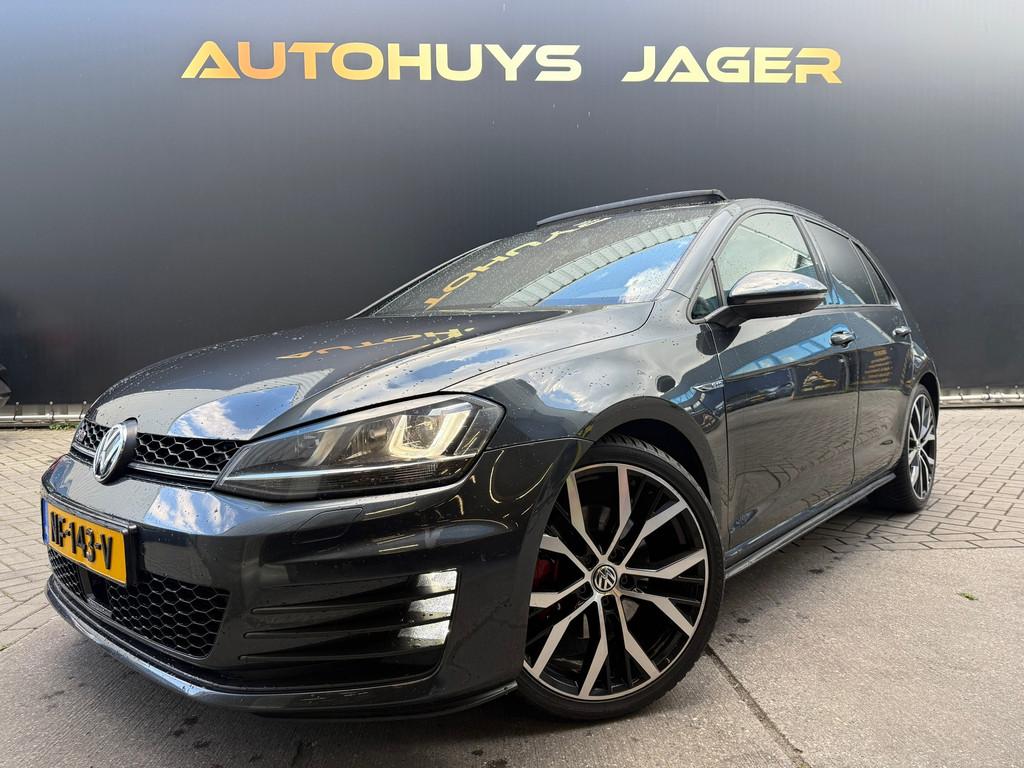 Volkswagen Golf 2.0 TDI GTD Pano Virtual Leder Navi Camera, Auto's, Gebruikt, 4 cilinders, Zwart, Leder