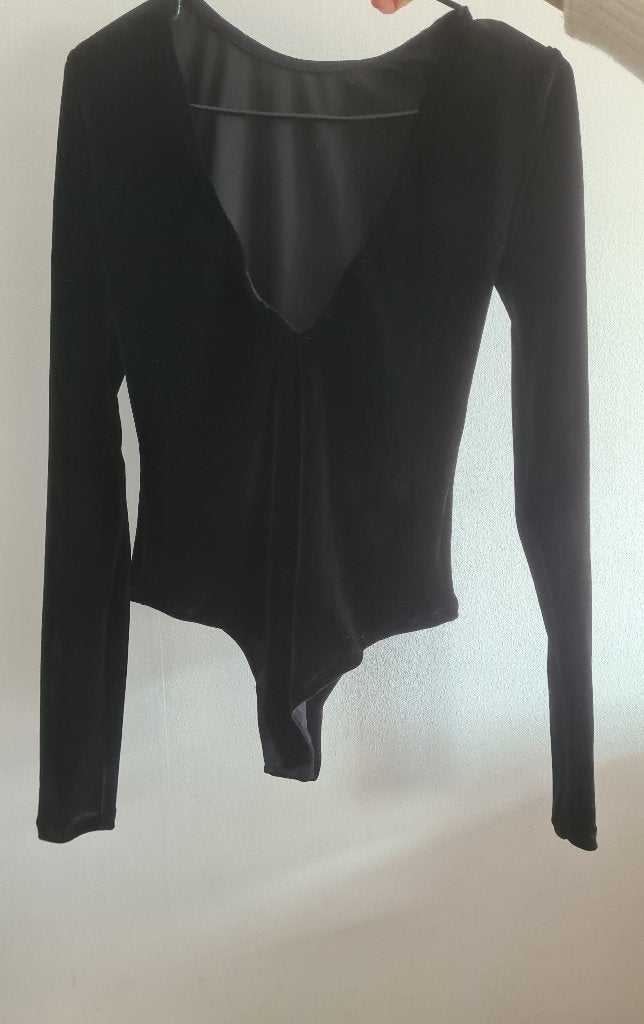 Bodysuit Italiaanse Velour Zwart S-M HANDGEMAAKT! NIEUW!, Kleding | Dames, Zwart, Nieuw, Ophalen of Verzenden, Lange mouw