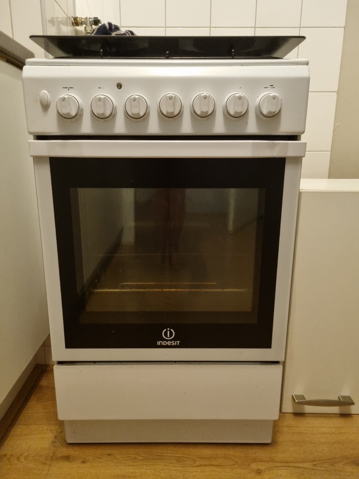 Indesit oven en gaskookplaat, Ophalen, 4 kookzones, Zo goed als nieuw, Gas