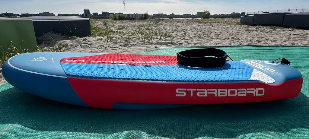 Complete wingfoilset:Starboard,100L./North S,70cm/Airush 5m2, Ophalen, Zo goed als nieuw
