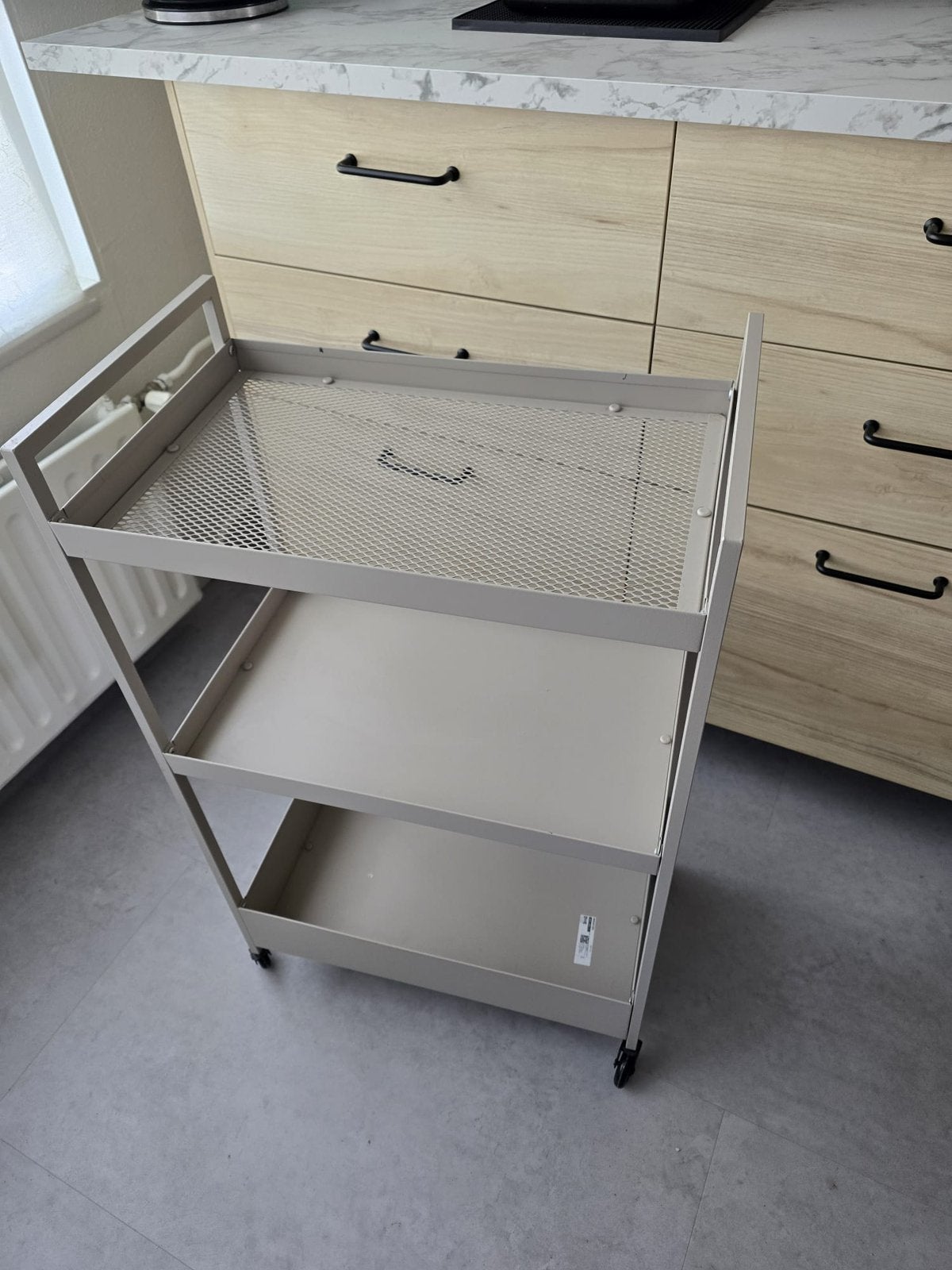 IKEA NISSAFORS roltafel, Huis en Inrichting, Tafels | Sidetables, Ophalen, Zo goed als nieuw, Rechthoekig