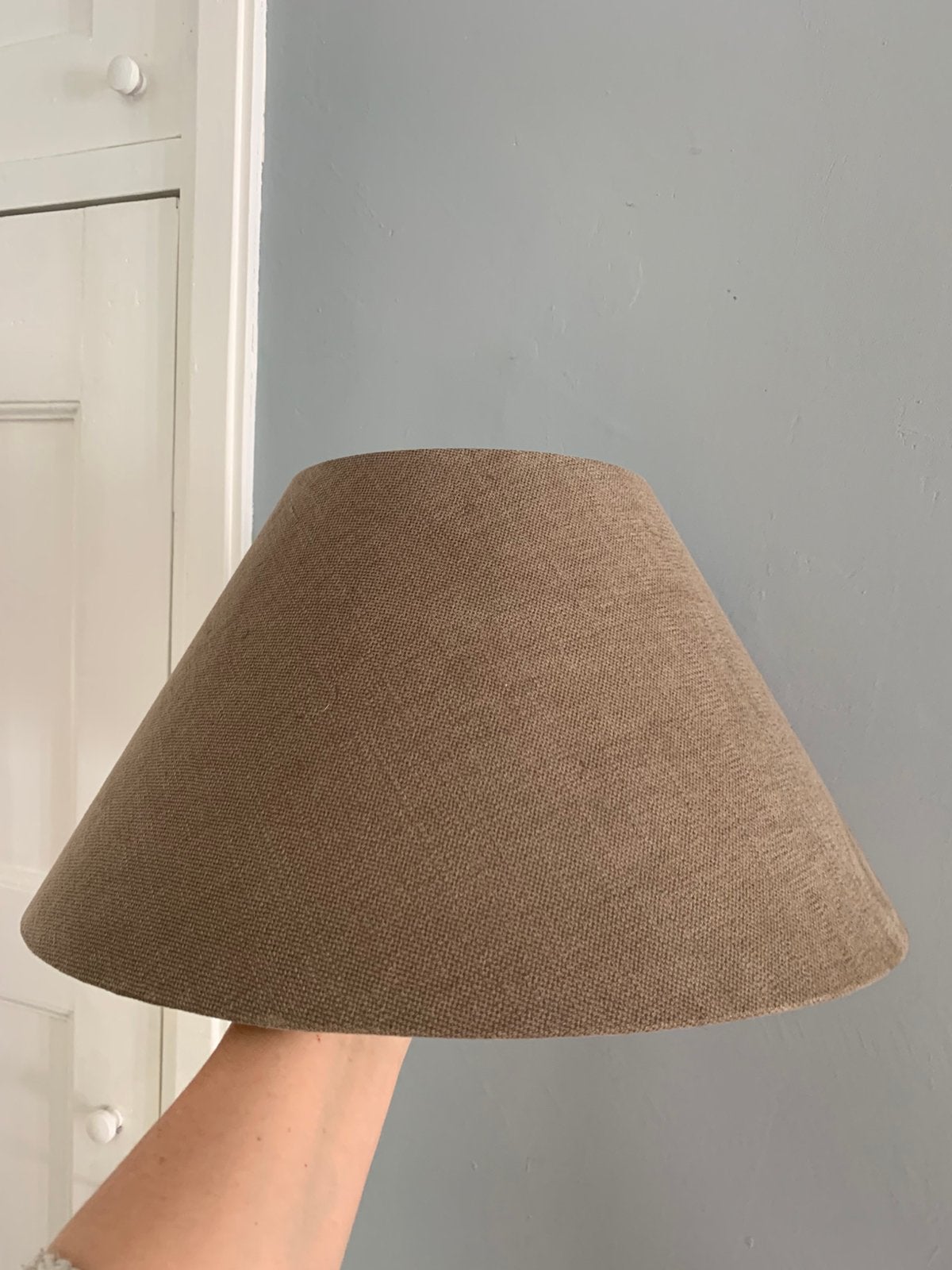 Grote lampenkap bruin taupe stof Empire model klassiek, Huis en Inrichting, Bruin, Overige typen, Rond, Ophalen of Verzenden