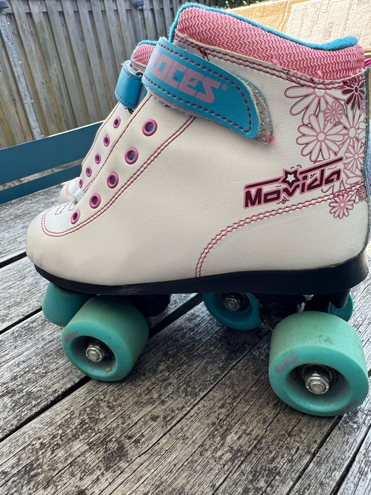 Roces rolschaatsen maat 36 - Wit met blauwe veters, Ophalen, Gebruikt, Kinderen