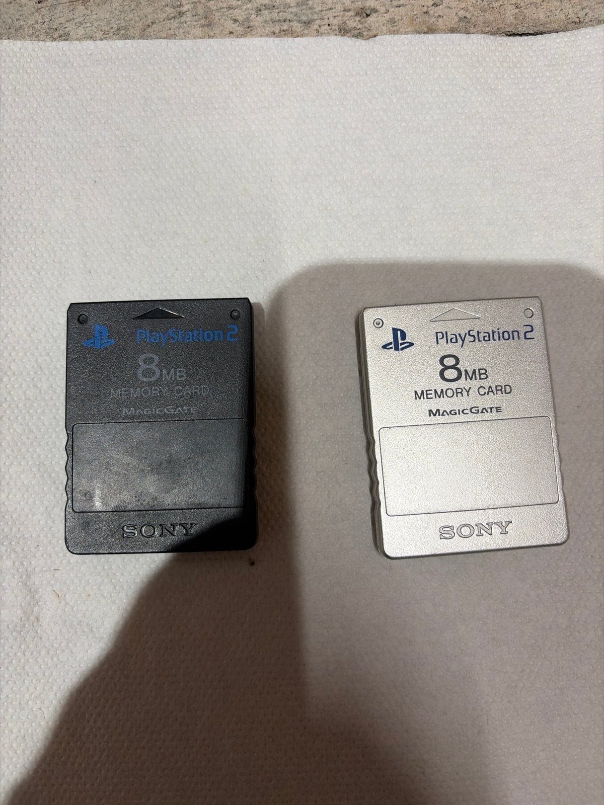 PlayStation 2 8MB Memory Cards (2 stuks), Ophalen, Gebruikt, Geheugenkaart, PlayStation 2
