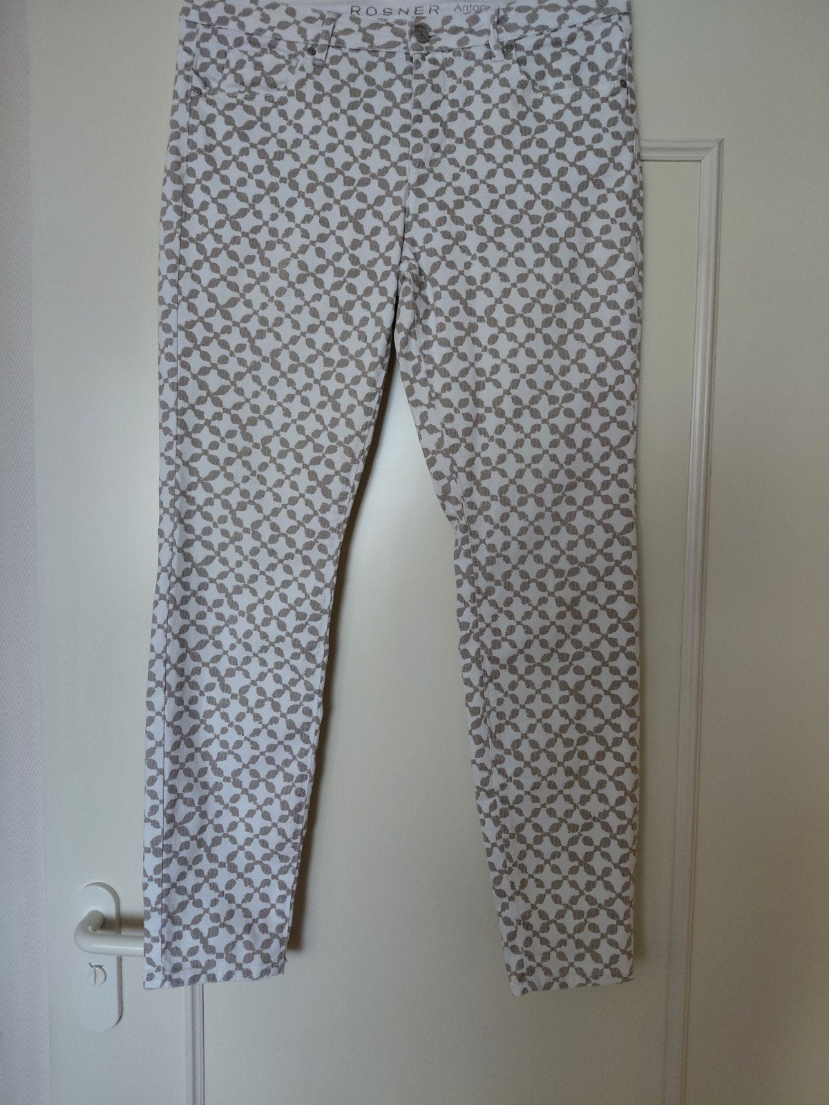 Broek van Rosner  40, Maat 38/40 (M), Beige, Nieuw, Ophalen of Verzenden