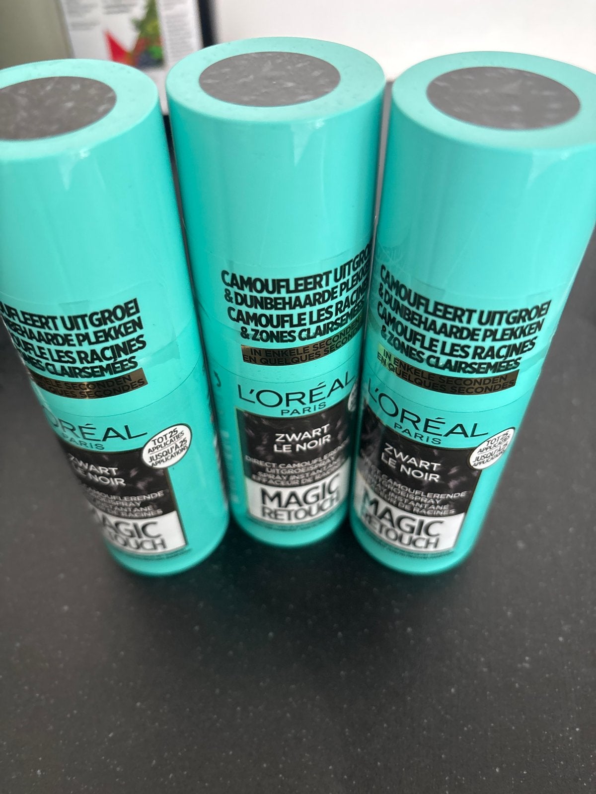 3x L'Oréal Magic Retouch Zwart - Nieuw, Ophalen of Verzenden, Nieuw, Overige typen