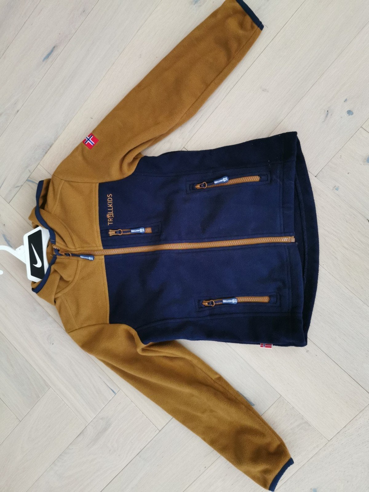 Trollkids fleece vest maat 128, Jongen of Meisje, Trui of Vest, Trollkids, Ophalen of Verzenden