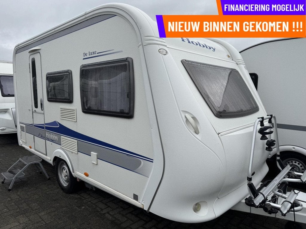 Hobby 400 SF DE LUXE, DWARSBED, TREINZIT, MOVER, VOORTENT, Caravans en Kamperen, Caravans, Mover, Hobby, Bedrijf, Treinzit
