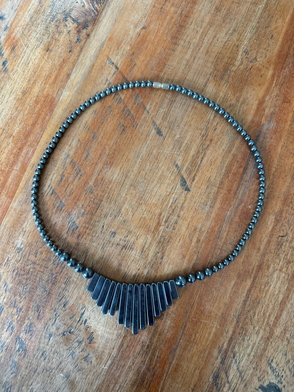 Stijlvolle Hematiet Ketting met Hanger, Sieraden, Tassen en Uiterlijk, Kettingen, Met hanger, Zwart, Ophalen of Verzenden, Zo goed als nieuw
