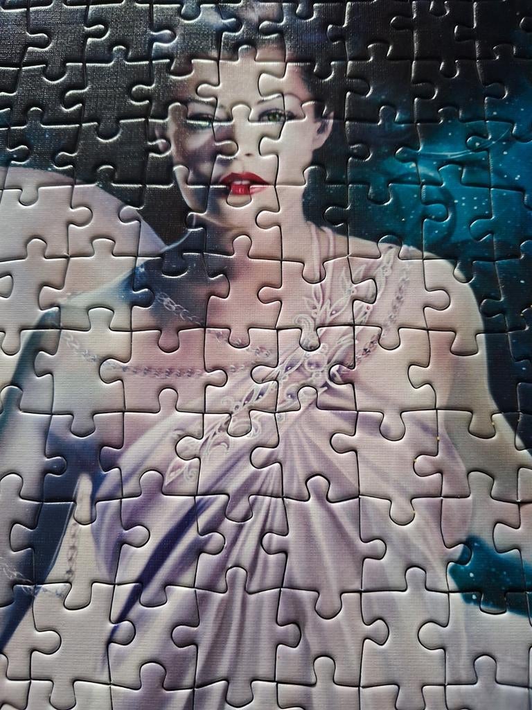 Gothic puzzel 1000stuks compleet, Ophalen of Verzenden, 500 t/m 1500 stukjes, Zo goed als nieuw