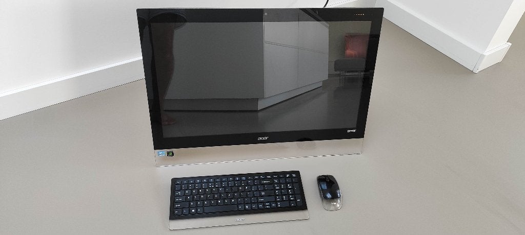 Acer Aspire u7600 all-in-one 27 inch, defect., Computers en Software, Desktop Pc's, Ophalen of Verzenden, Niet werkend, SSD