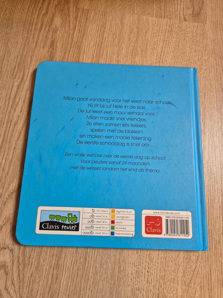 Boek - de eerste schooldag van Milan, Ophalen of Verzenden