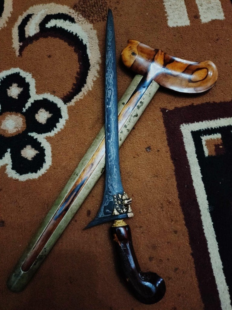 Antieke Keris Naga Raja Kinatah Goud Ngulit Semangka SUY19, Wapen, Indonesië, Meerkleurig, Handgemaakt