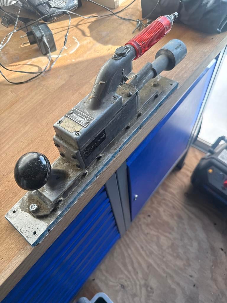 Hutchins Pneumatic Speed Sander - Vlakschuurmachine, Ophalen of Verzenden, Gebruikt, Minder dan 600 watt, Vlakschuurmachine