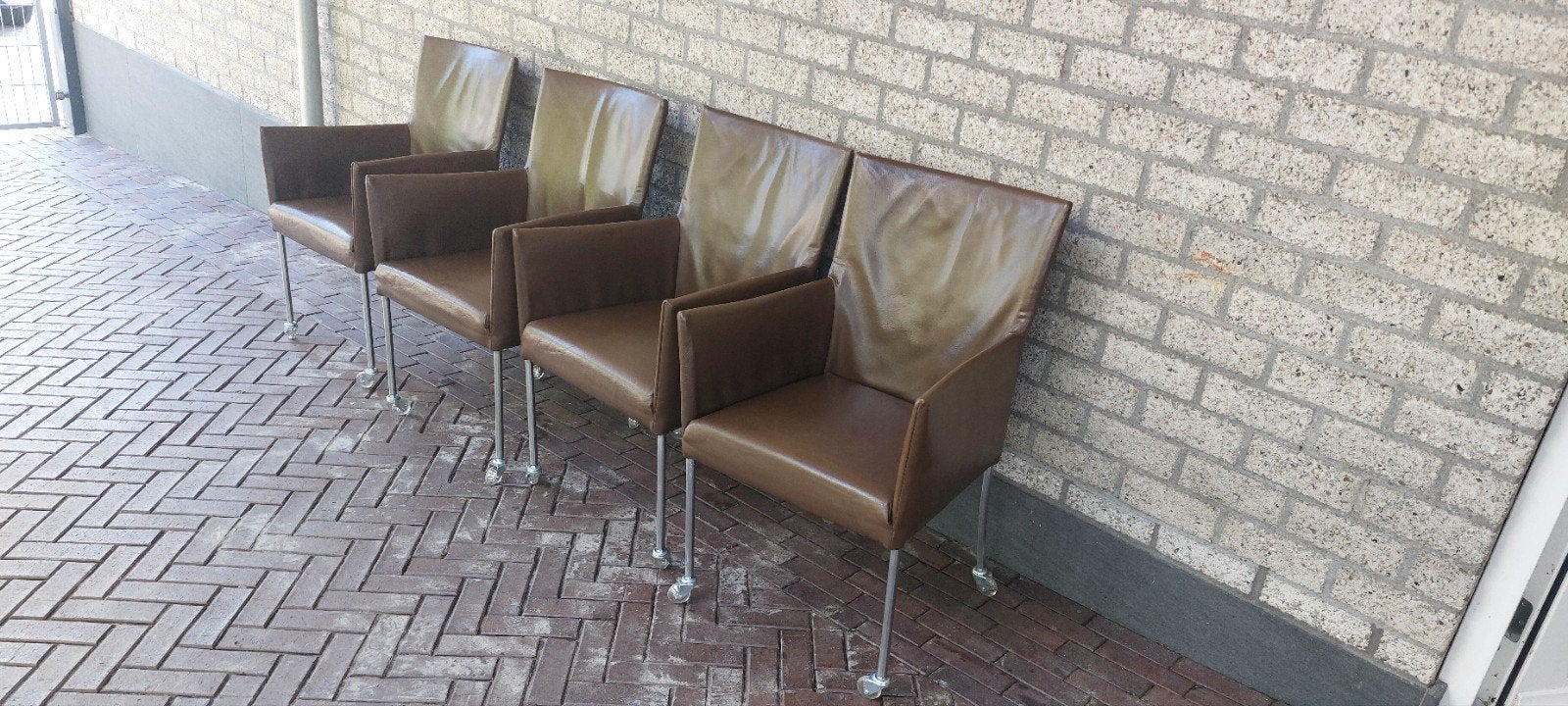 4 bruine leren Bert Plantagie stoelen, Huis en Inrichting, Stoelen, Ophalen, Gebruikt, Bruin, Leer