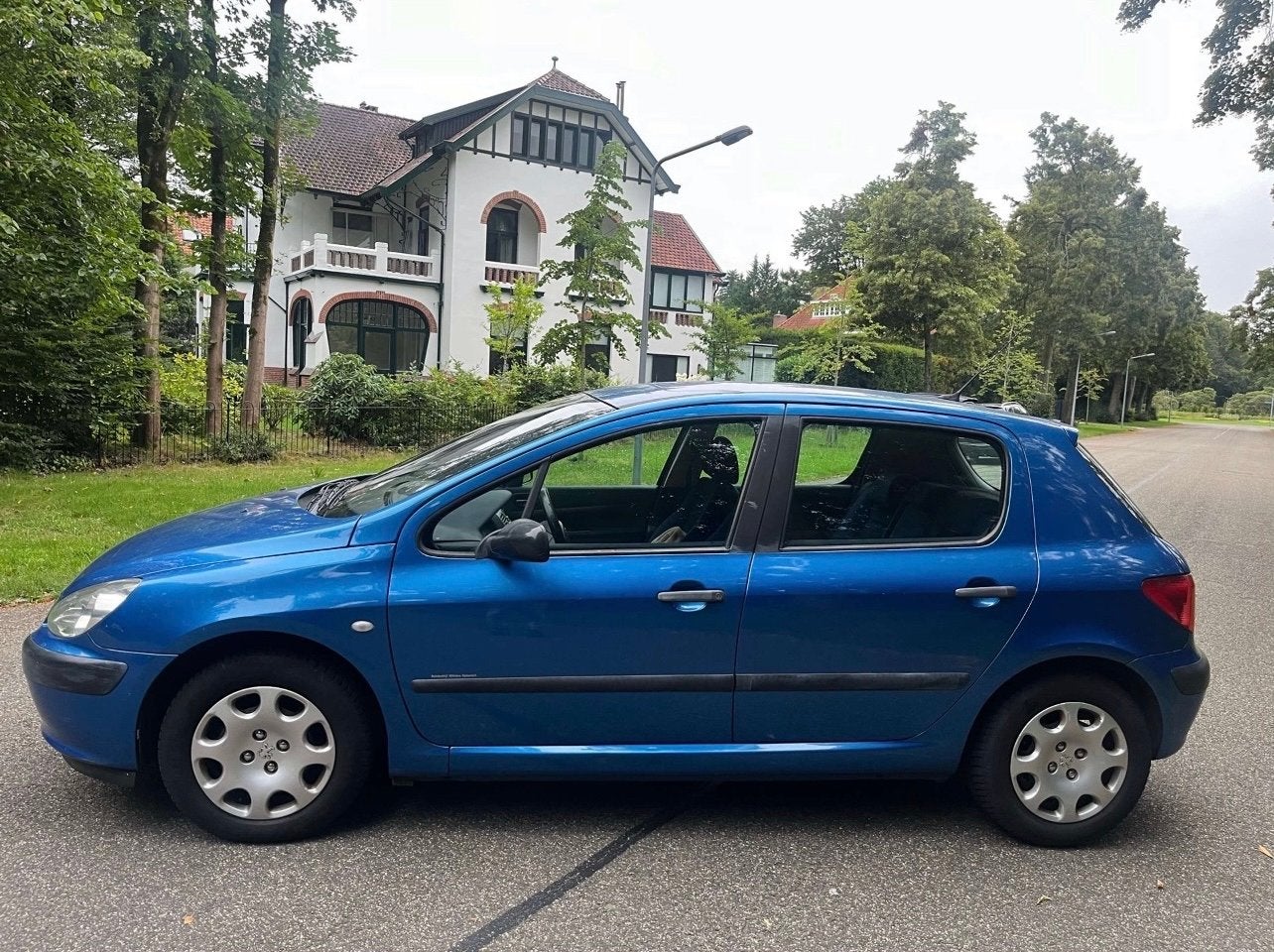 Peugeot 307 1.6 16V XR 5DR Blauw, Auto's, Peugeot, Particulier, Benzine, C, Hatchback, Handgeschakeld, Origineel Nederlands, Blauw