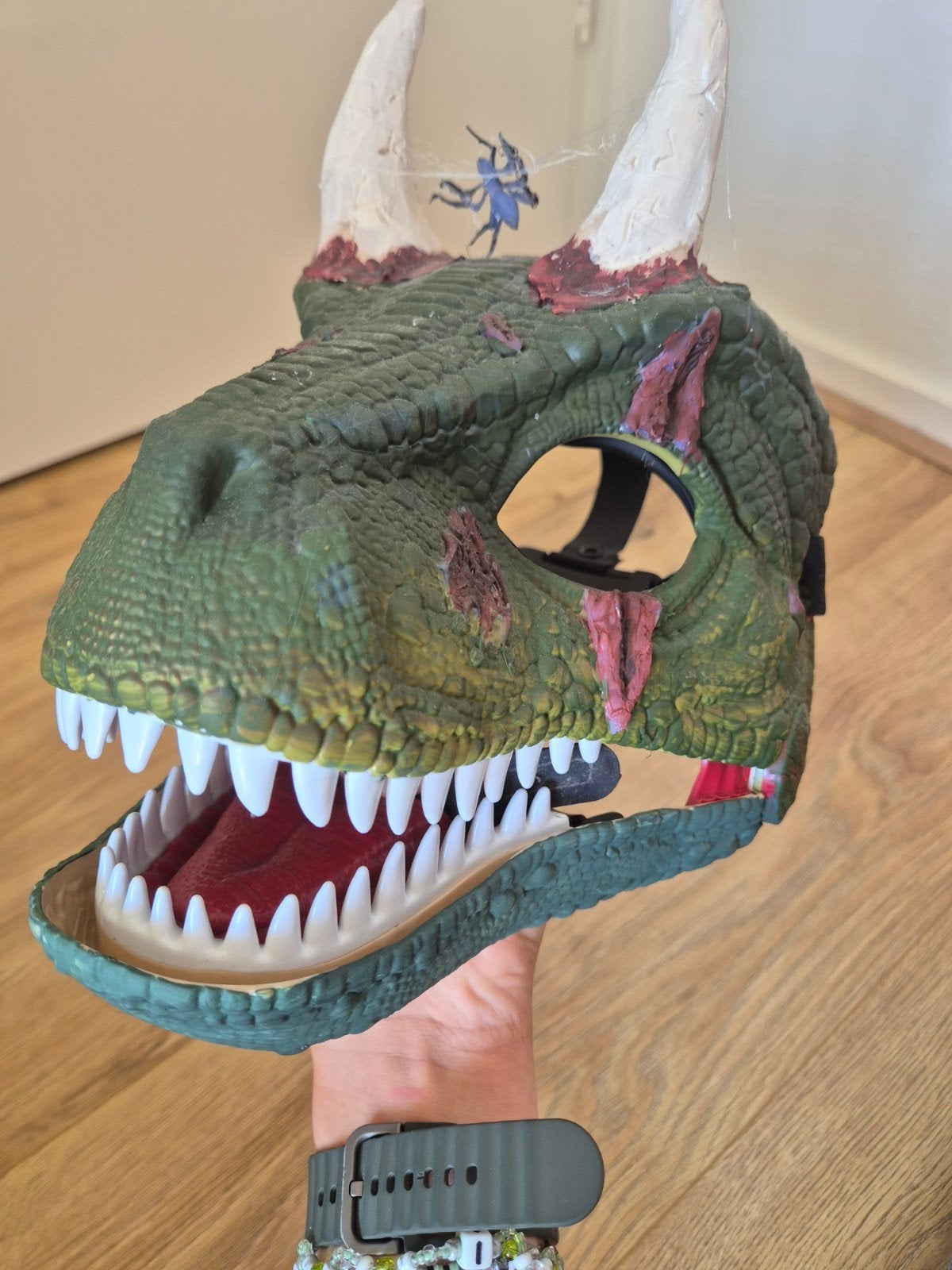 Dinosaurus Masker met Bewegende Kaak - Groen, Ophalen of Verzenden, Gebruikt, Toneelattributen of Onderdelen