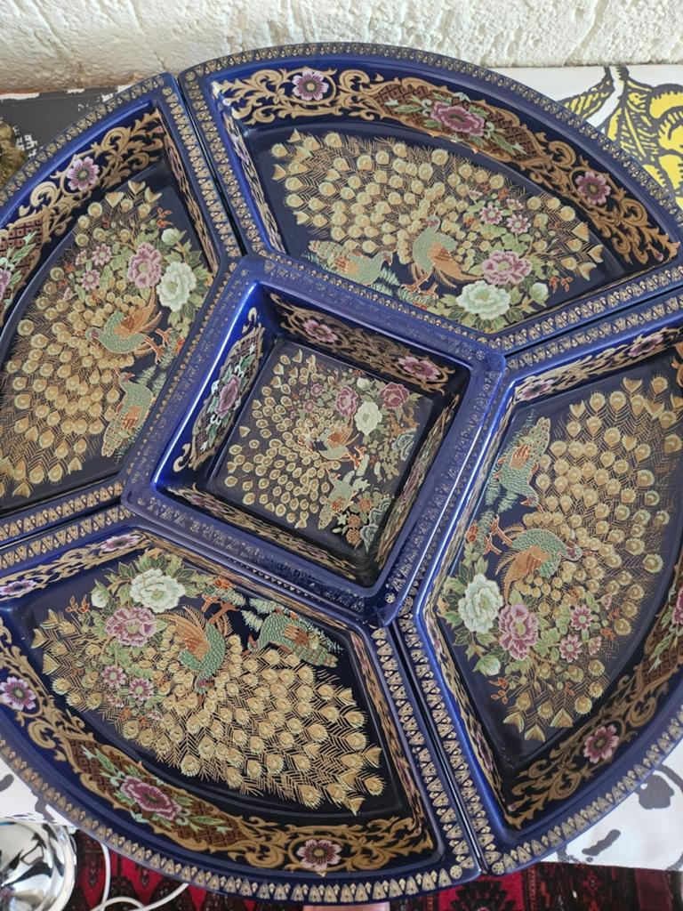Vintage Chinees serveerschaal met pauwenmotief, Antiek en Kunst, Ophalen