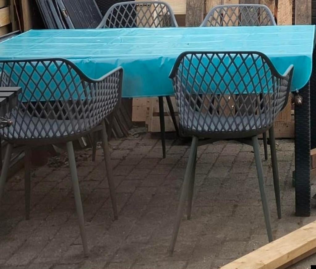 Tuinstoelen, Tuin en Terras, Tuintafels, Gebruikt, Rechthoekig, Kunststof, Ophalen