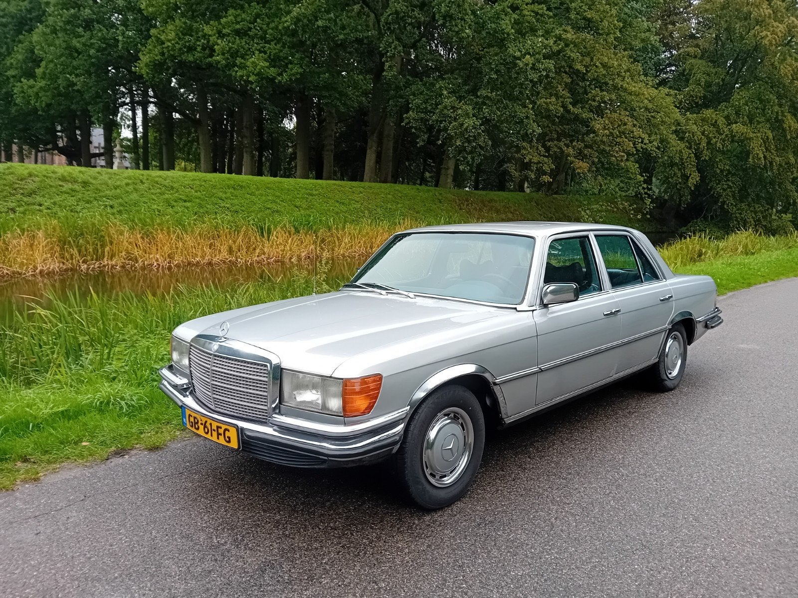 Mercedes-Benz S-Klasse 2.7 280S 1980, LPG Wegenbelastingvrij, Auto's, Automaat, Achterwielaandrijving, Leder en Stof, Origineel Nederlands