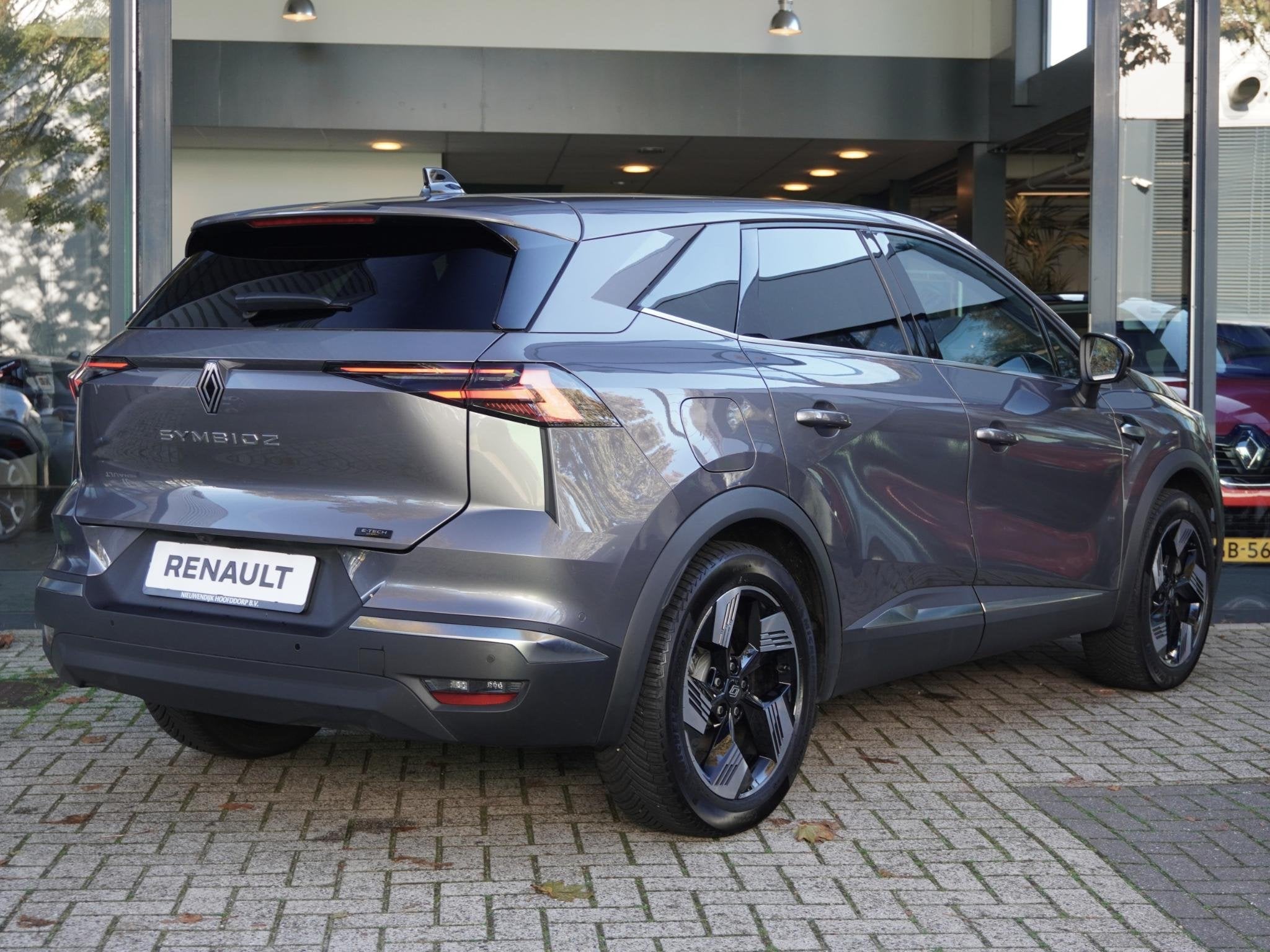 Renault Symbioz 1.8 full hybrid 160 techno AUTOMAAT / VEEL O, Auto's, Euro 6, 4 cilinders, 160 pk, Leder en Stof