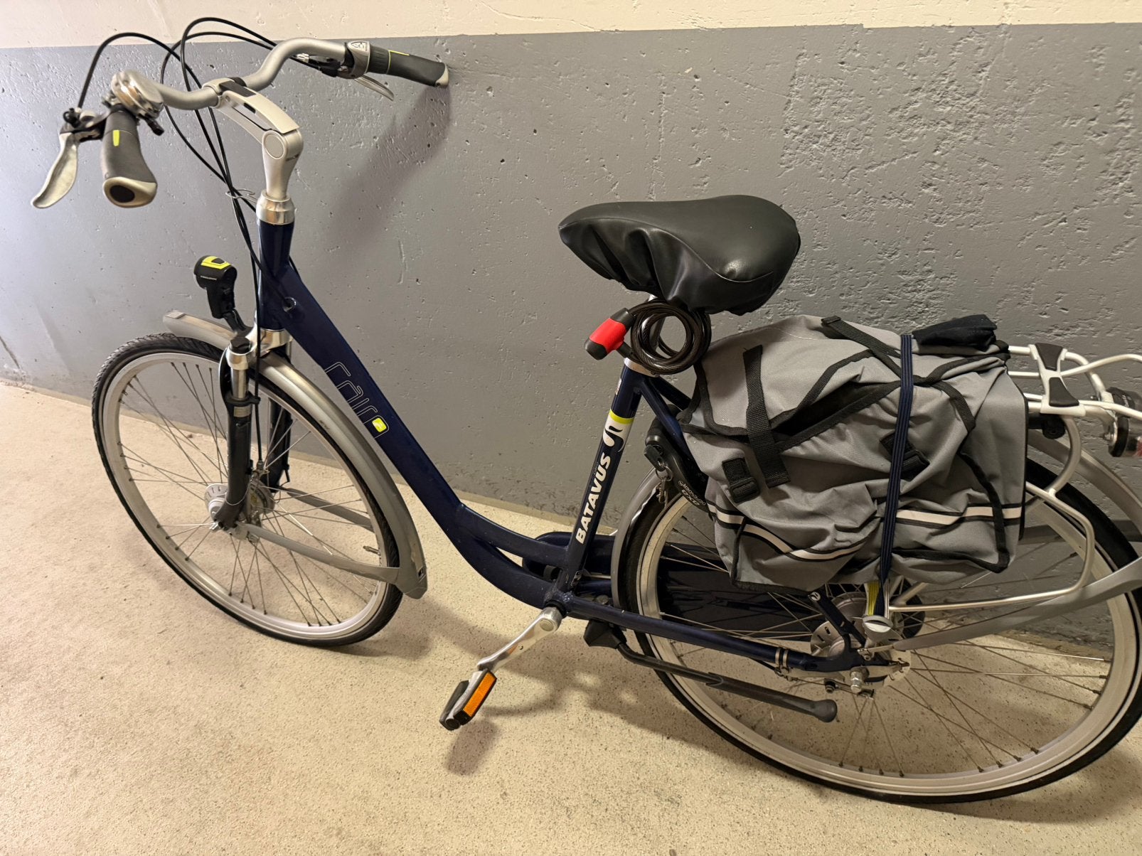 Batavus damesfiets, Fietsen en Brommers, Ophalen, 0 zitjes, Zo goed als nieuw, Batavus