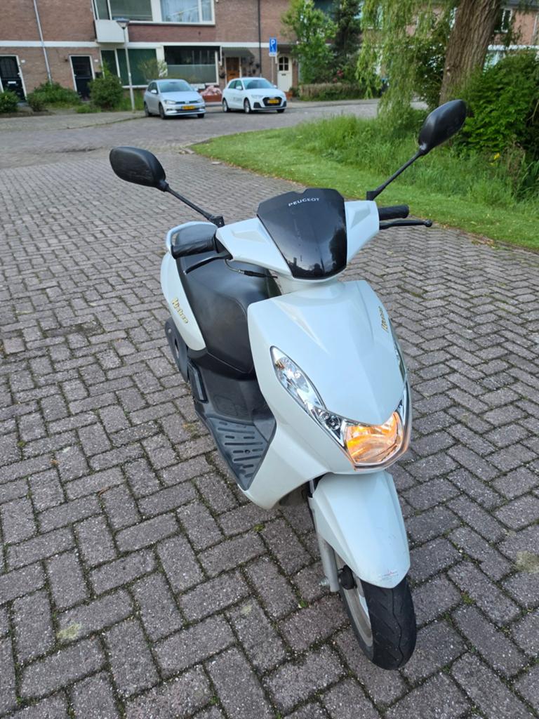 Peugeot Kisbee Scooter, Fietsen en Brommers, Scooters | Peugeot, Ophalen, Gebruikt, Overige modellen, Benzine