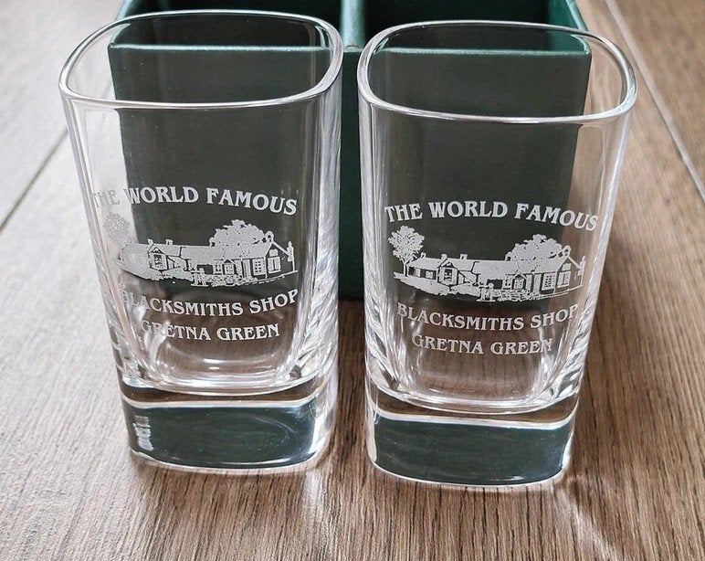 Burns Crystal whiskyglazen Gretna Green set 2 nieuw, Ophalen of Verzenden, Nieuw, Overige typen