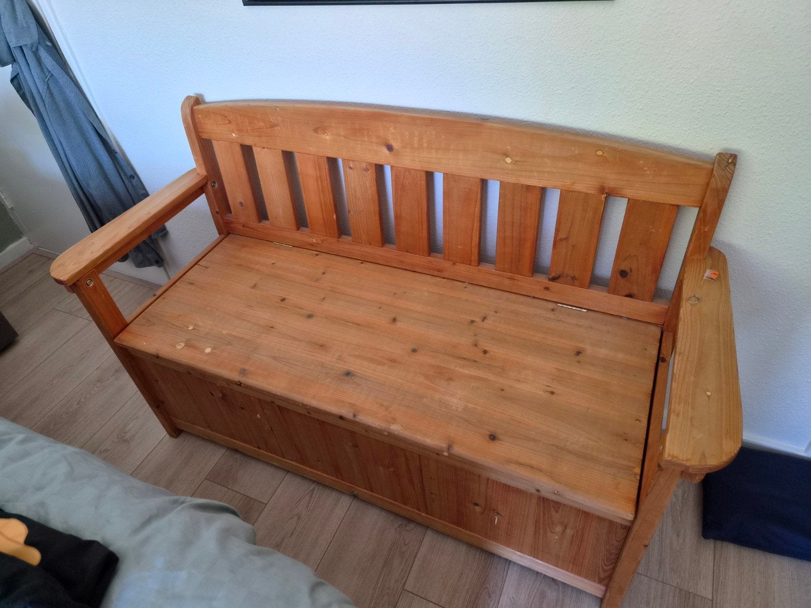 Houten bankje met opbergruimte, Ophalen, Gebruikt