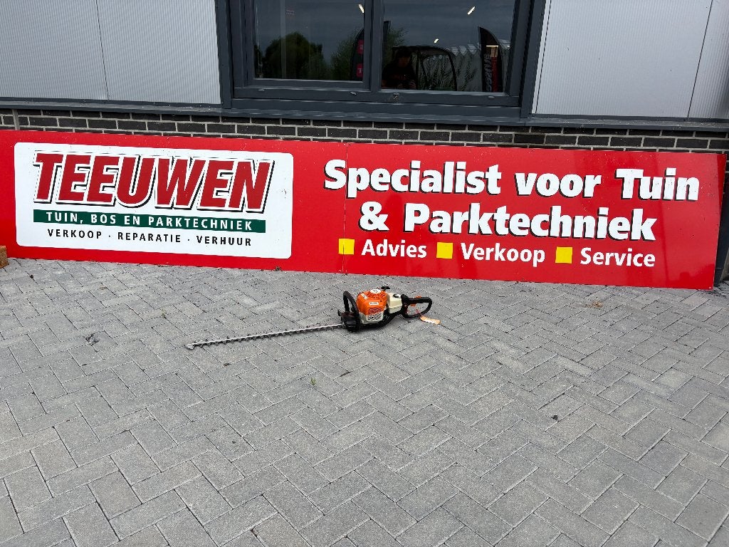 Stihl HS 82 R benzine heggenschaar met 75 cm blad, Ophalen, Gebruikt, Mertstraat 5, Verkoop@teeuwentuinmachines.nl