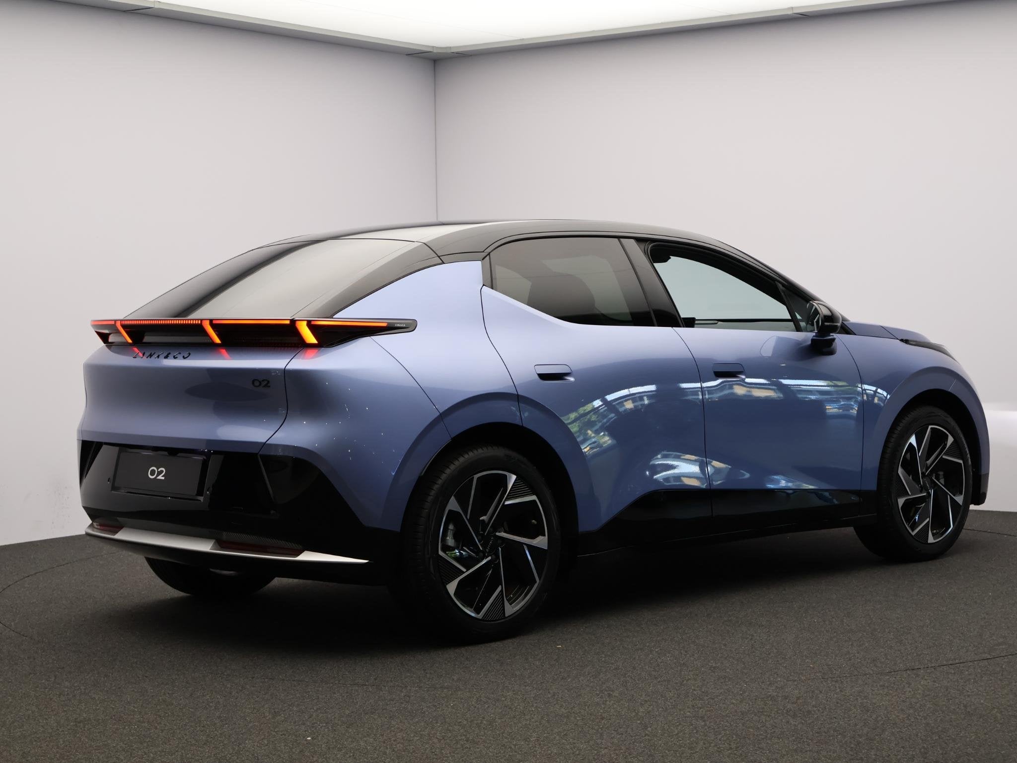 Lynk & Co 02 More 66 kWh, Auto's, Automaat, Achterwielaandrijving, Gebruikt, Automatische klimaatregeling