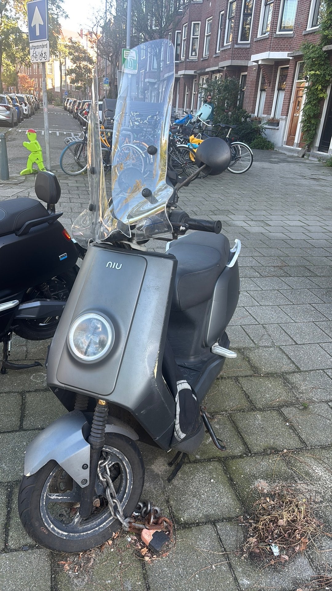 (kapotte) NIU scooter gratis ophalen, Gebruikt, Elektrisch, Ophalen, Overige merken